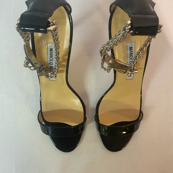 MANOLO BLAHNIK Black Chaos Sandal With Chain Strap Pin Lock Size 8.5B Italy - Picture 4 of 15